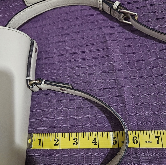 Kate Spade Cream Leather Satchel/Crossbody - Picture 6 of 16